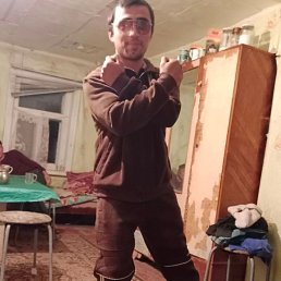 Shohruxbek, 21, 