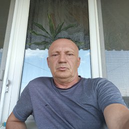  Bazhova, -, 60  -  16  2024