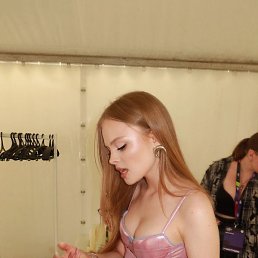 �������, ���������, 18 ���