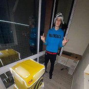 �����, 18 ���, �����-���������