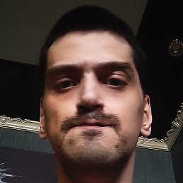 ����� Crowtano, ������������