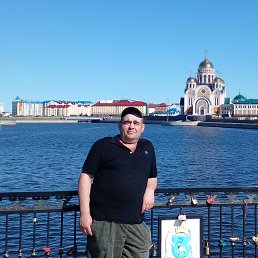 Aleks, 45, 