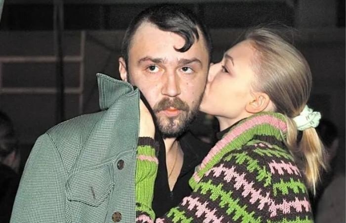      ,         15,    ...