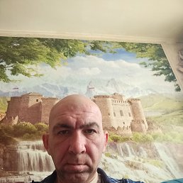 ������, 42 ����, ������-���