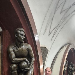 ���������, 37 ���, ������