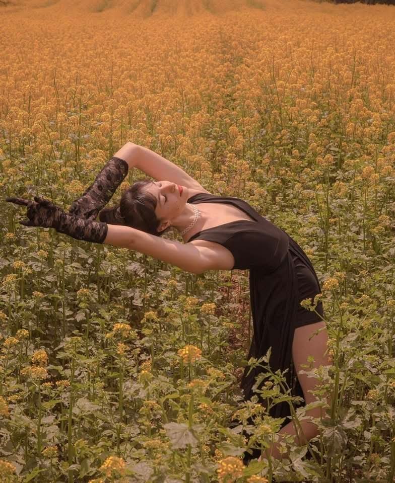   - 8  2025  18:43 - 7