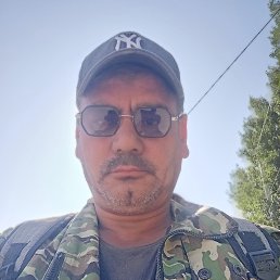Abdullo, 49, 