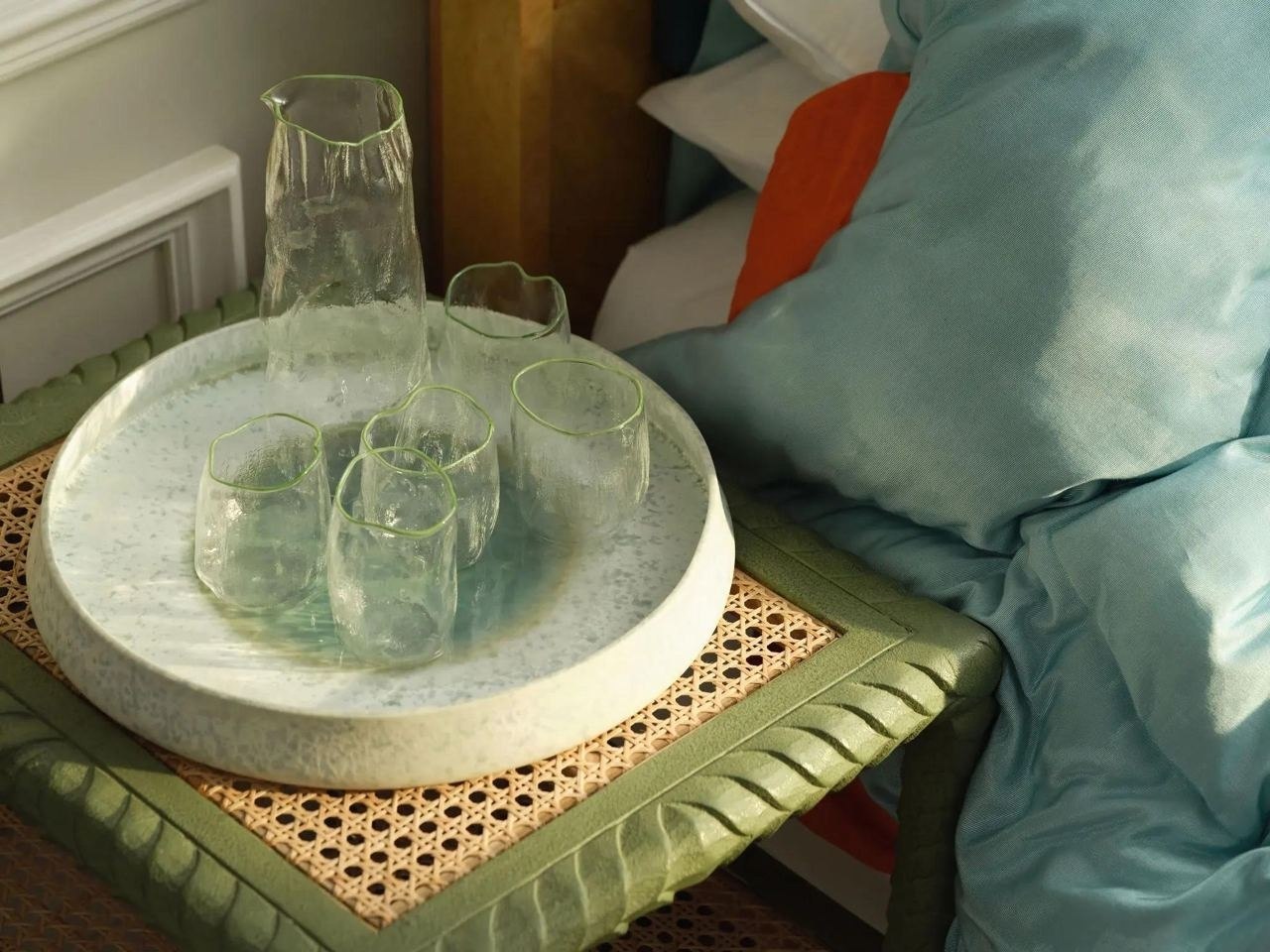 Море волнуется: люкс Pantone Celadon Suite в Лондоне.Студия Uchronia совместно с институтом цвета ... - 6