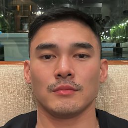 Elbert Minh Kuu, �����, 33 ����