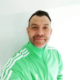 Lukas, 38, 