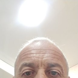 Garik, 52, 