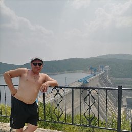 ������ �������, ������, 42 ����