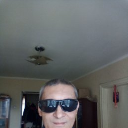  , , 40  -  19  2025