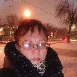 Uliana, 53, 