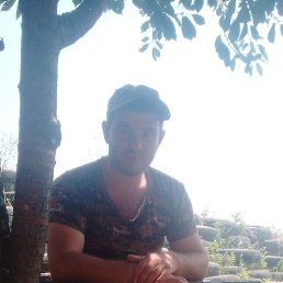 Nver Gabrielyan, 32, 