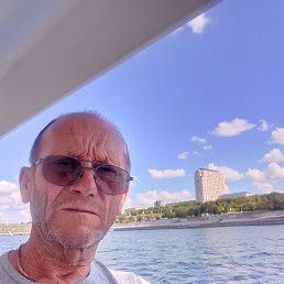 ������ ������, �����������, 65 ���