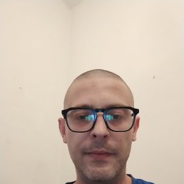 Marco, 37, 