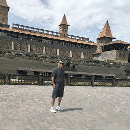 ��������, ������, 33 ����