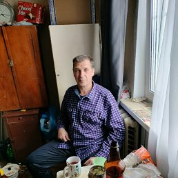 Ell, 37, 