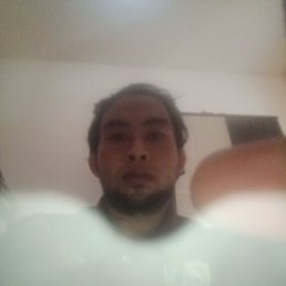 Uwan, 35, 