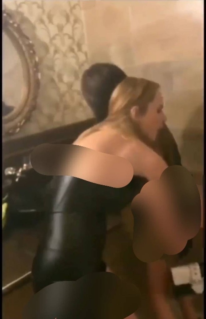     -    .     ...