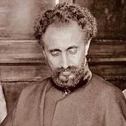 Amen, �����-�����, 25 ���