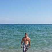 Robert, 41 ���, ����