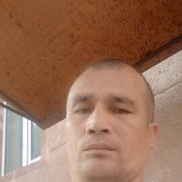 Akmaljon, 45, 