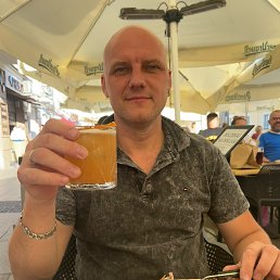���� Vitalik, �������, 44 ���� - ��������� 9 ������� 2026
