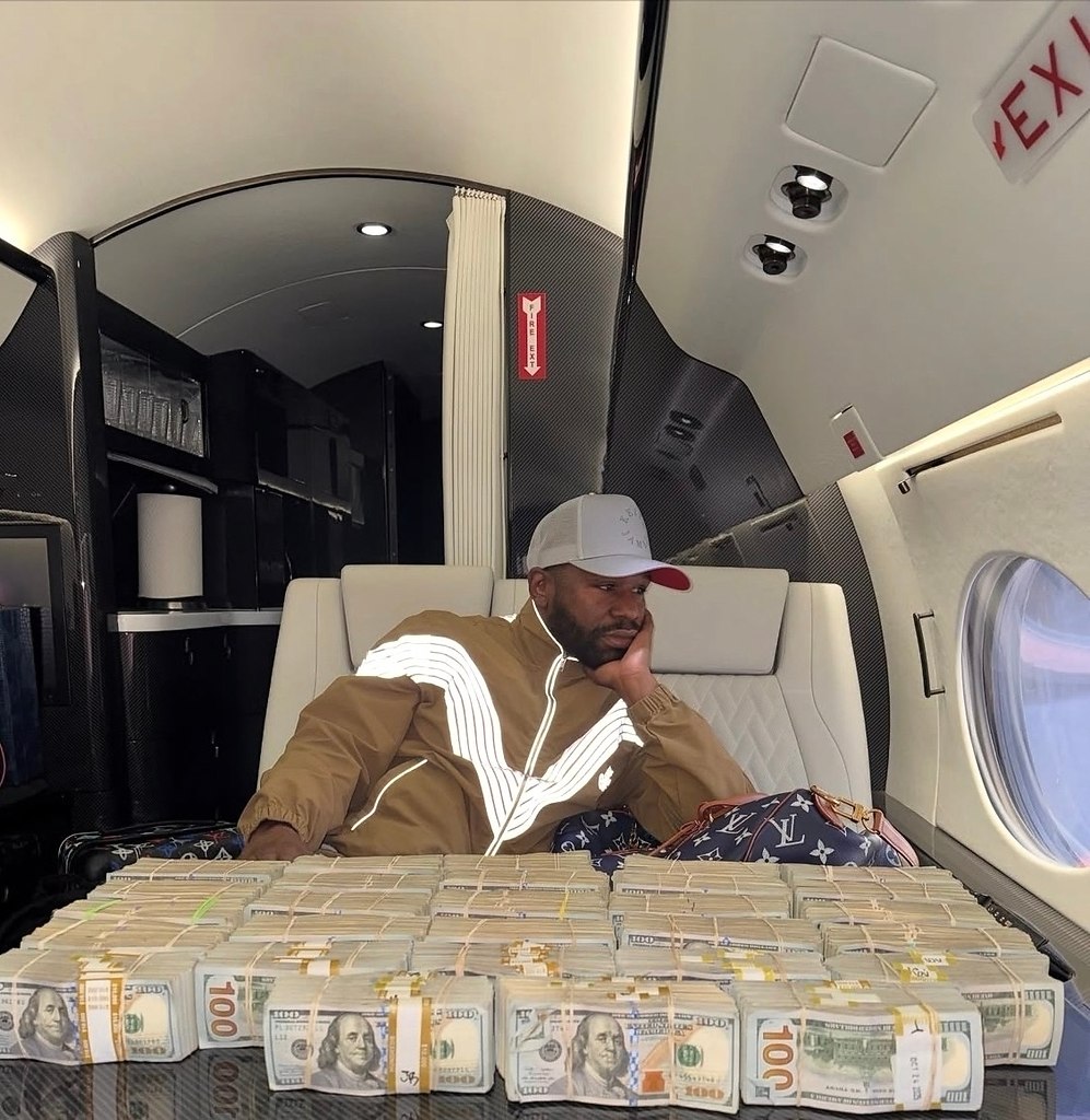  Give me Sport     .-3     ...