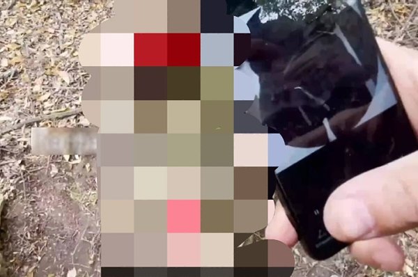 Девушку из ВСУ, которая делала фото на фоне здания в Курской области взяли в плен.Девушку-военную ... - 2