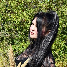 Flower, 32, 