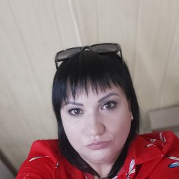 Katerina, 36, 
