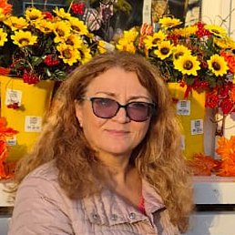 Yuliya, , 53 