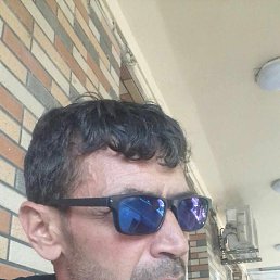 Igor, 43, 