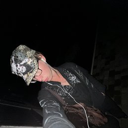 Wertyq, 18, 