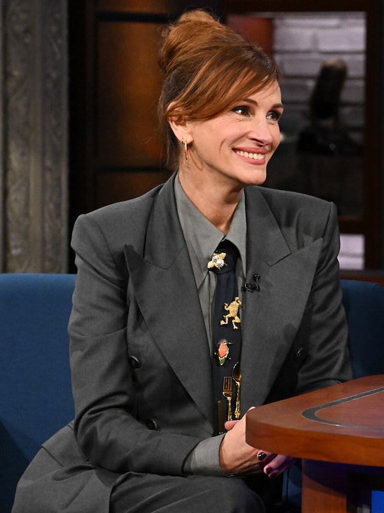 Джулия Робертс вновь доказала, что истинный стиль неподвластен времени. Актриса переосмыслила свой ... - 2