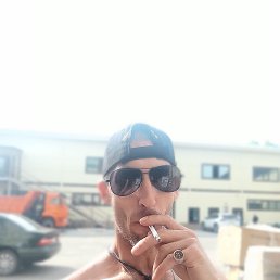 ����, �����, 42 ����