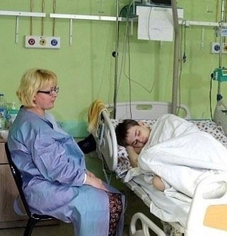 Вейперы по всей России мрут как мухи: лечения не существует.В Томске врачи столкнулись с первыми ...