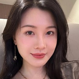 Lily, �������, 35 ���