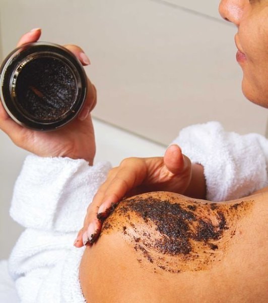 Кофе в косметологии: красота начинается с зерна.Кофе — это не только бодрящий напиток, но и ...