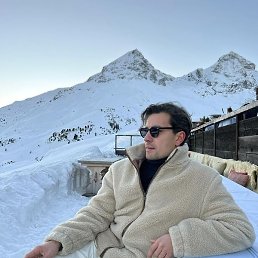 ������, ����, 42 ����