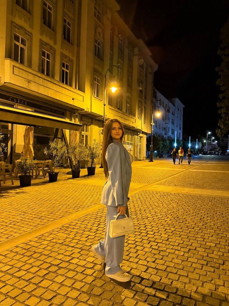 [https://fotostrana.ru/away?to=/sl/gbJ7�� ������� �������] - 3