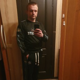 DMITRY, 29, 