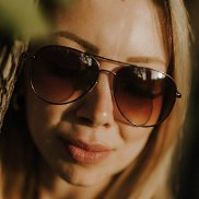 � � � �, 44 ����, ������