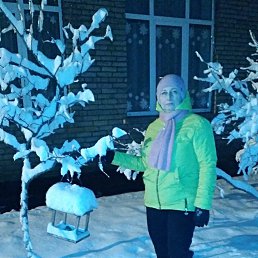 Елена, 53, Алчевск