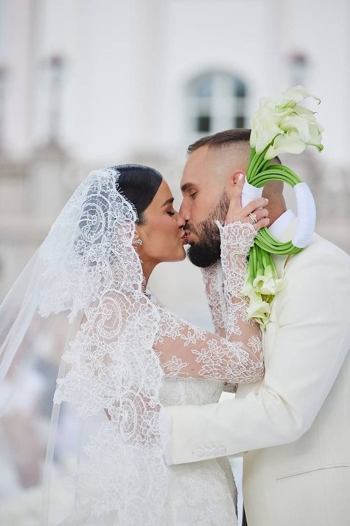 Психoлoг Ксюша Бoрoдина знает все красные флажoчки. Нo в Кoле не замечает - 2