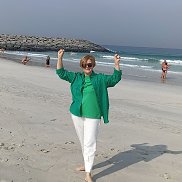 ���, , ����