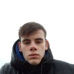 Анатолий, 18 лет, Москва Анатолий, 18 лет, Москва