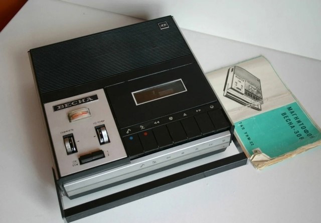   -306  1972        . ...